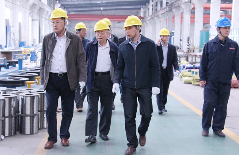 北京科技大學(xué)原副校長鐘廷珍一行蒞臨我司參觀指導(dǎo)